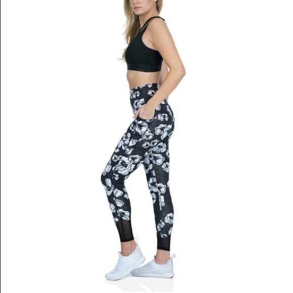 KAY UNGER Pink & Gray Floral Athletic Leggings 7/8 Length, Pockets & Ankle Mesh - Picture 3 of 16